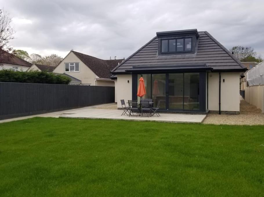 Orchid Lodge: Two-Bed Flat Near Blenheim Palace & Oxford Kidlington Exterior photo