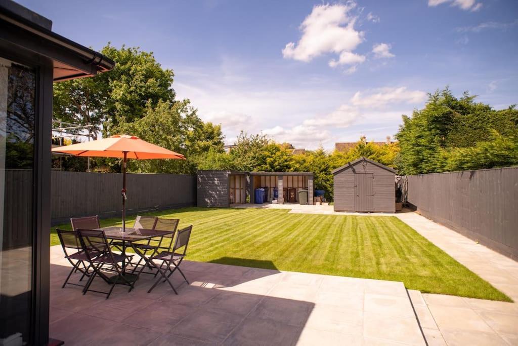 Orchid Lodge: Two-Bed Flat Near Blenheim Palace & Oxford Kidlington Exterior photo
